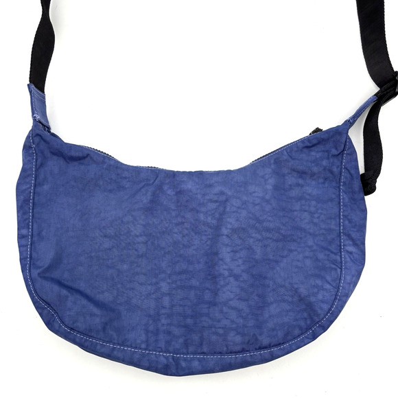 2023 Limited Edition Baggu x Hello Kitty Fruits & Flowers Crescent Crossbody Bag - Picture 5 of 16